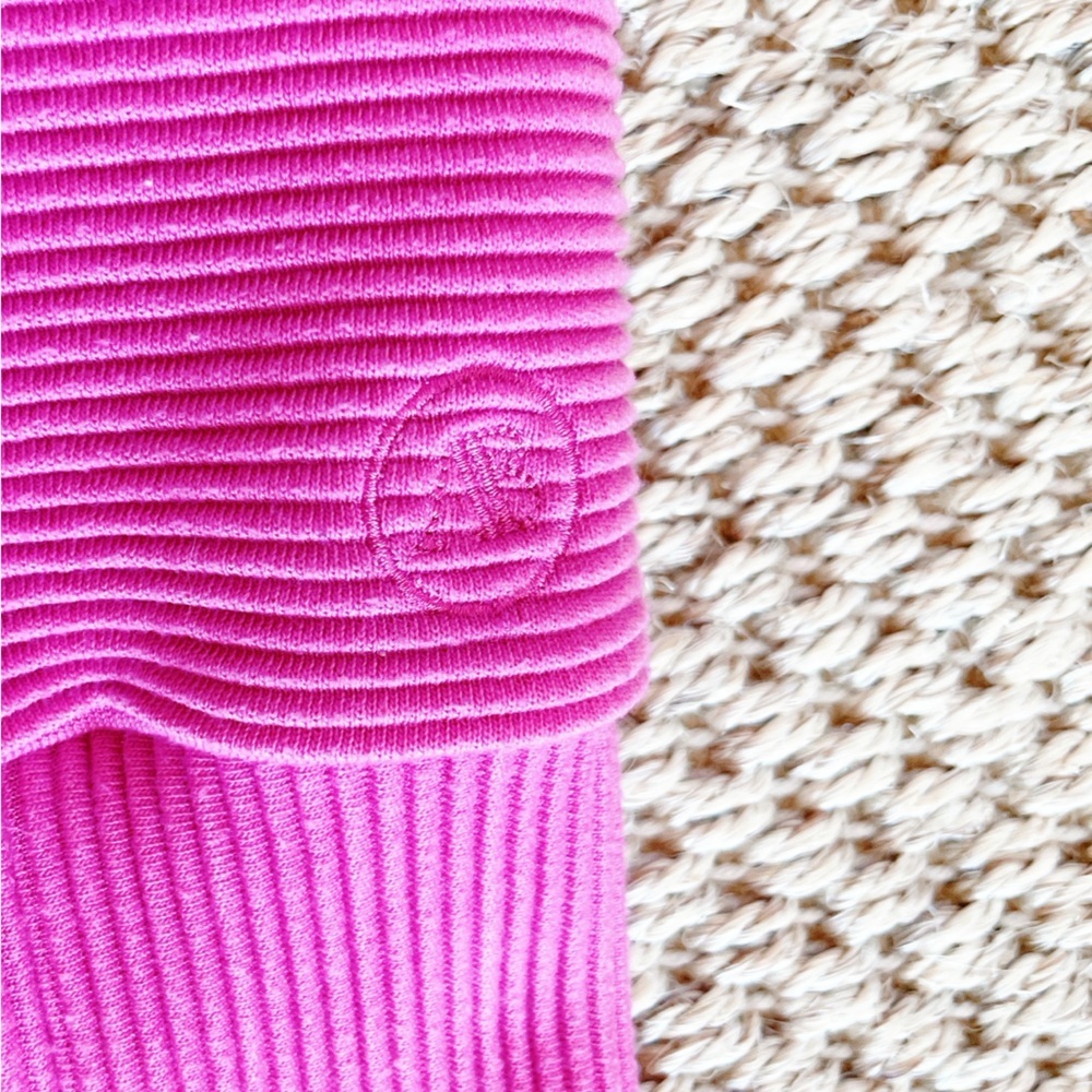 ADDISON BAY Women's The Everyday Crewneck Hot Pink Ribbed XS | Sold Out Online - Picture 6 of 10